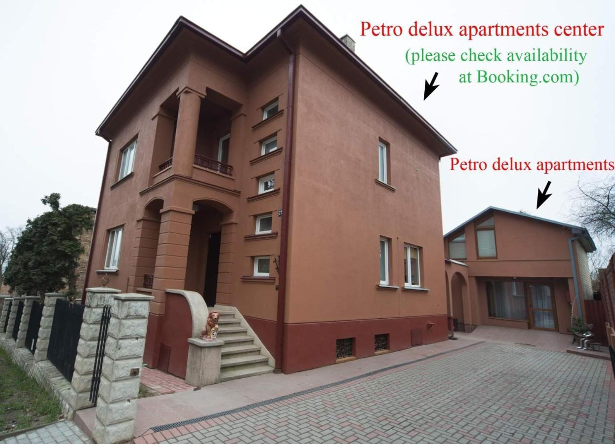 Petro Delux Apartments Kaunas Kültér fotó