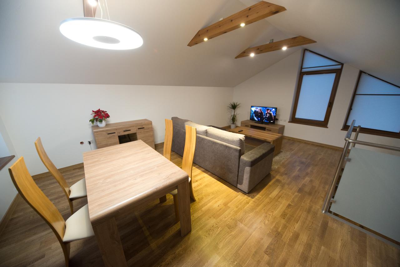 Petro Delux Apartments Kaunas Kültér fotó
