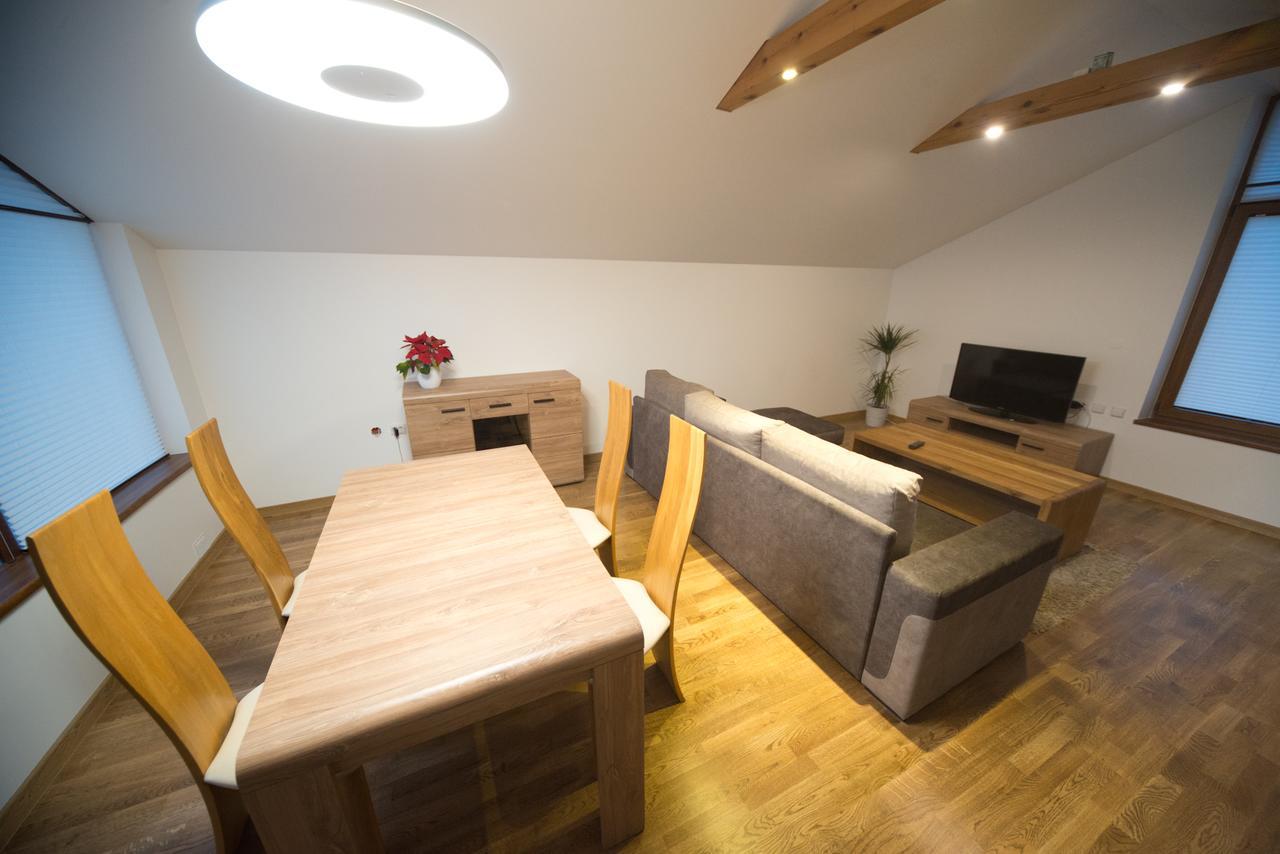 Petro Delux Apartments Kaunas Kültér fotó